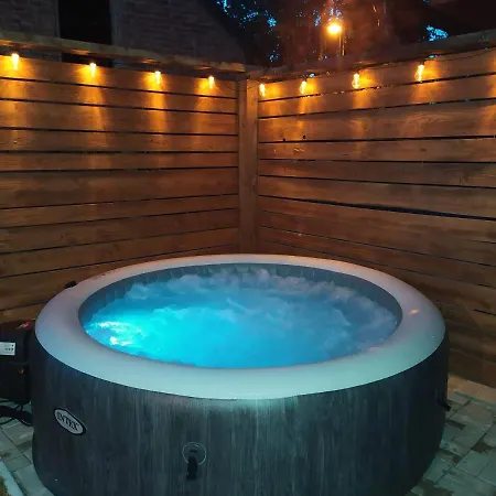 Chaloupka Která Má šmrnc