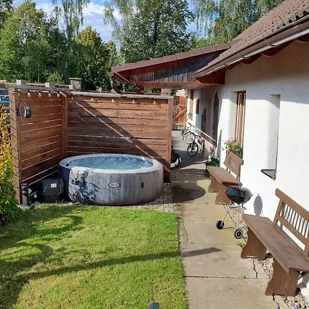 Chaloupka Která Má šmrnc * Čáslav