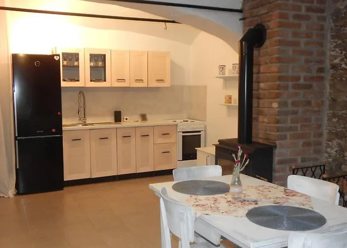 Chaloupka Ktera Ma Smrnc בית נופש